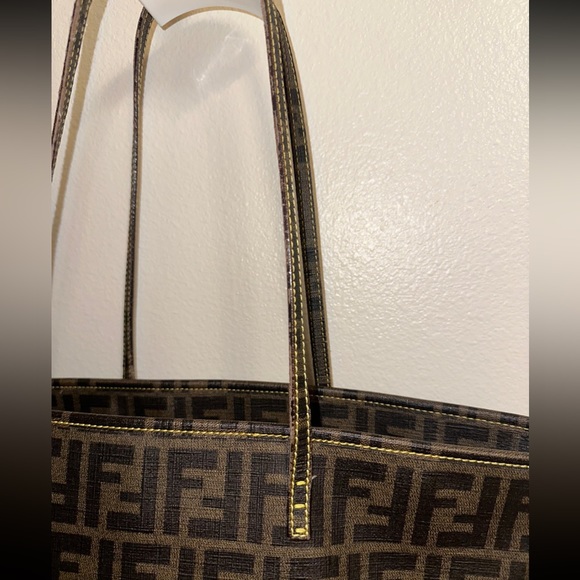 Fendi Zucca Coated Canvas Tote Yellow Interior - Picture 4 of 17